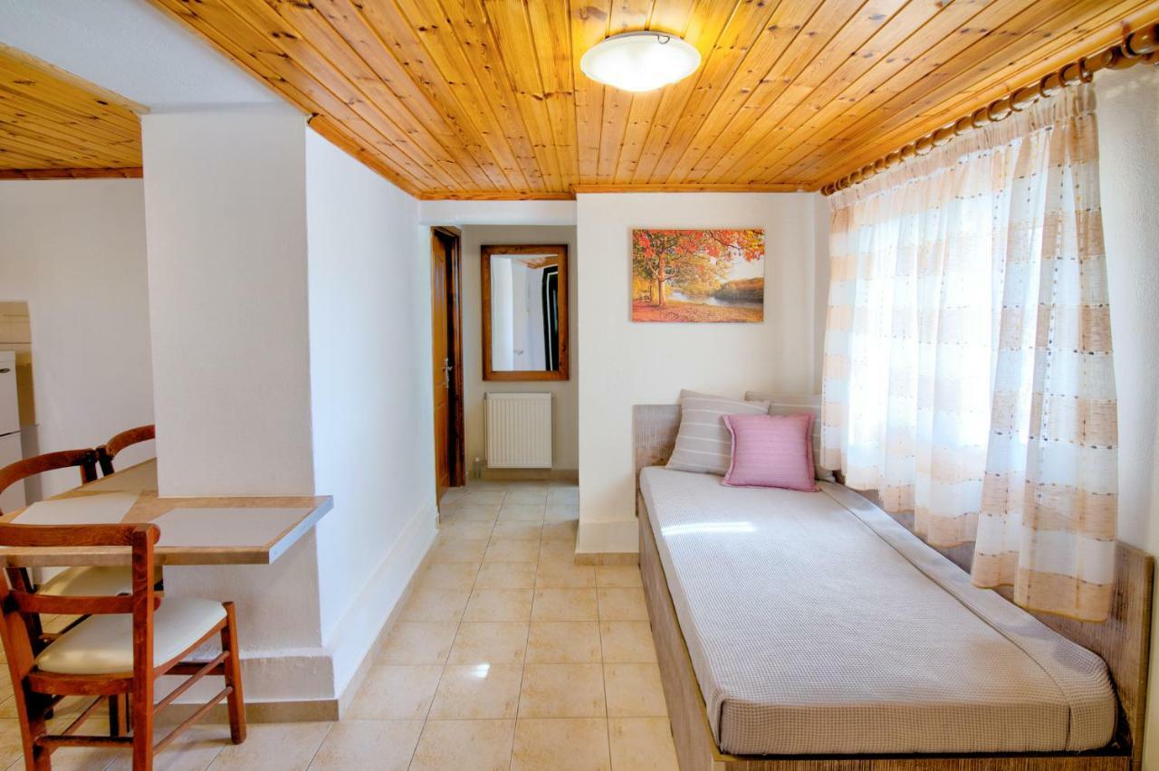 Moúdhros Pandora Apartments מראה חיצוני תמונה