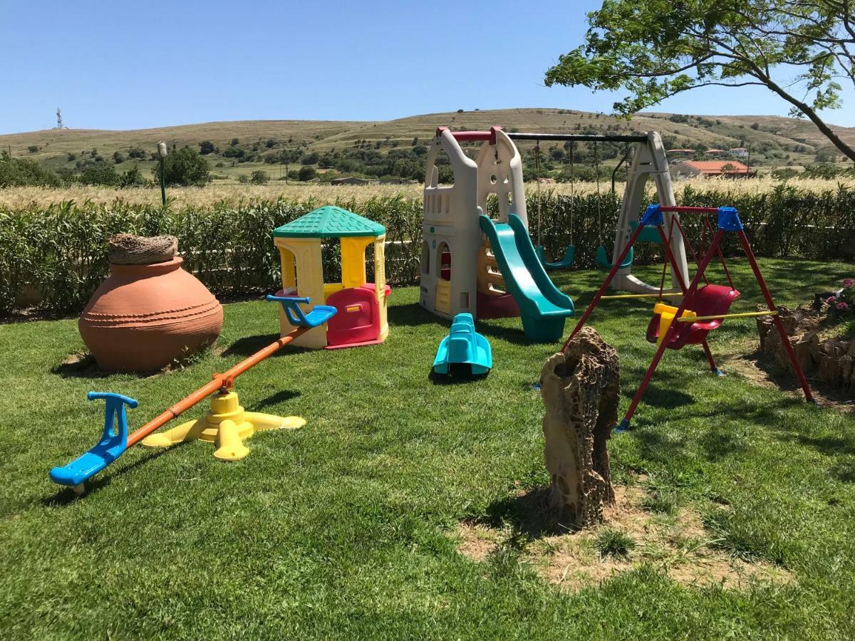 Moúdhros Pandora Apartments מראה חיצוני תמונה
